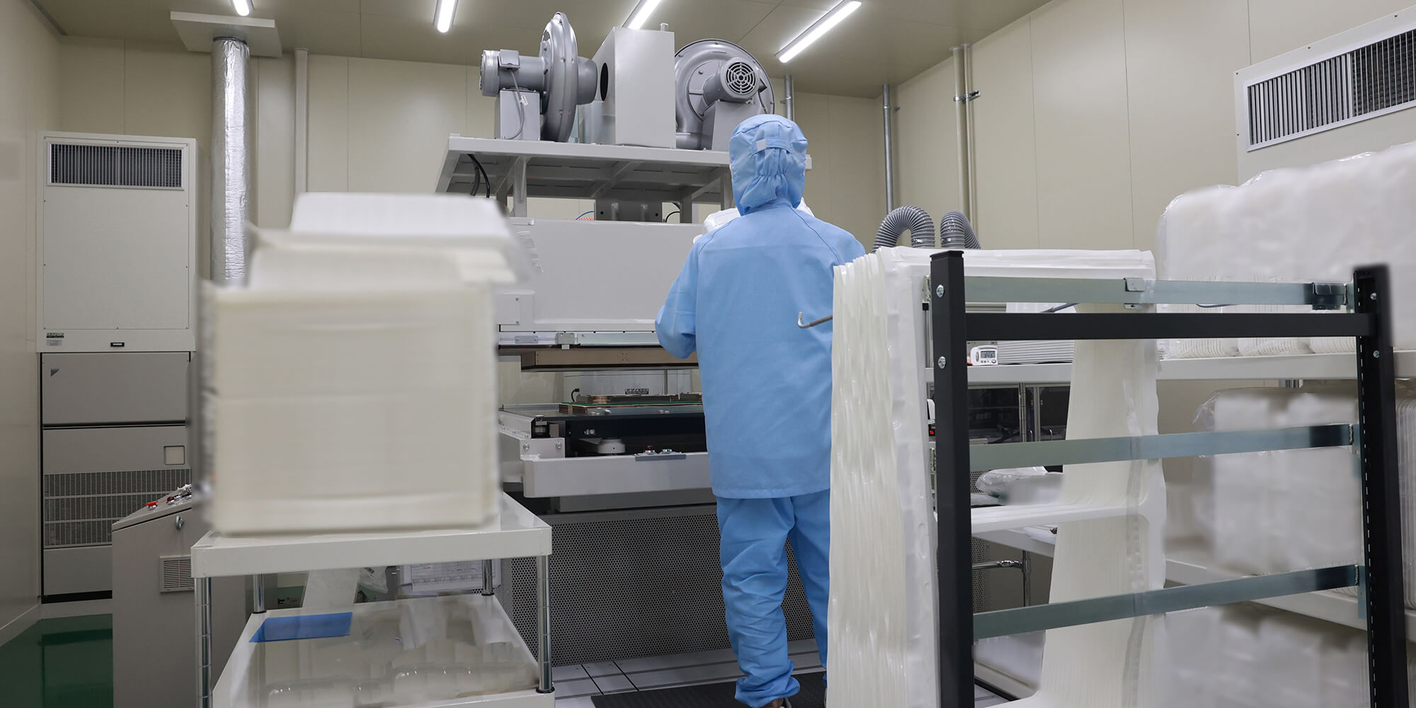 中富事業所・クリーン棟内